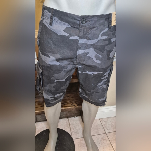 Urban Heritage Other - Urban Heritage Black and Gray Camo Cargo Shorts